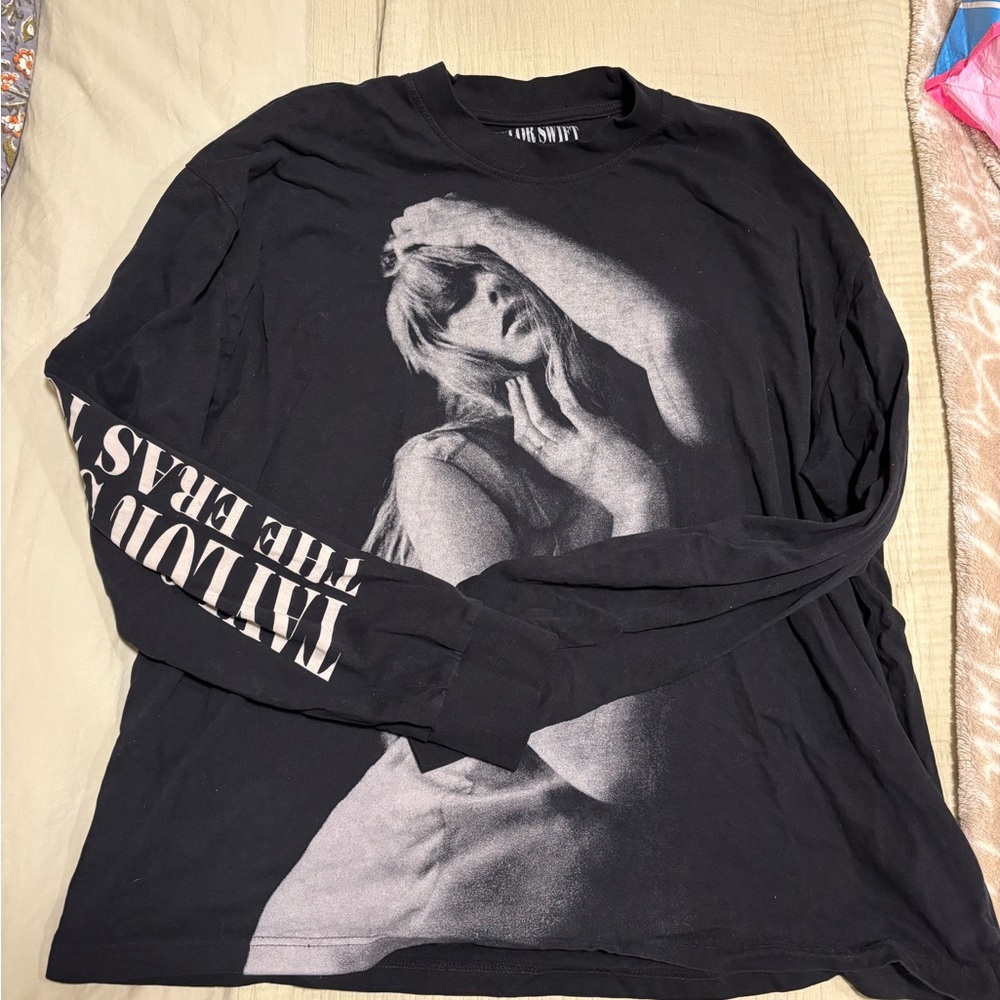 Taylor Swift Graphic Long Sleeve Shirt